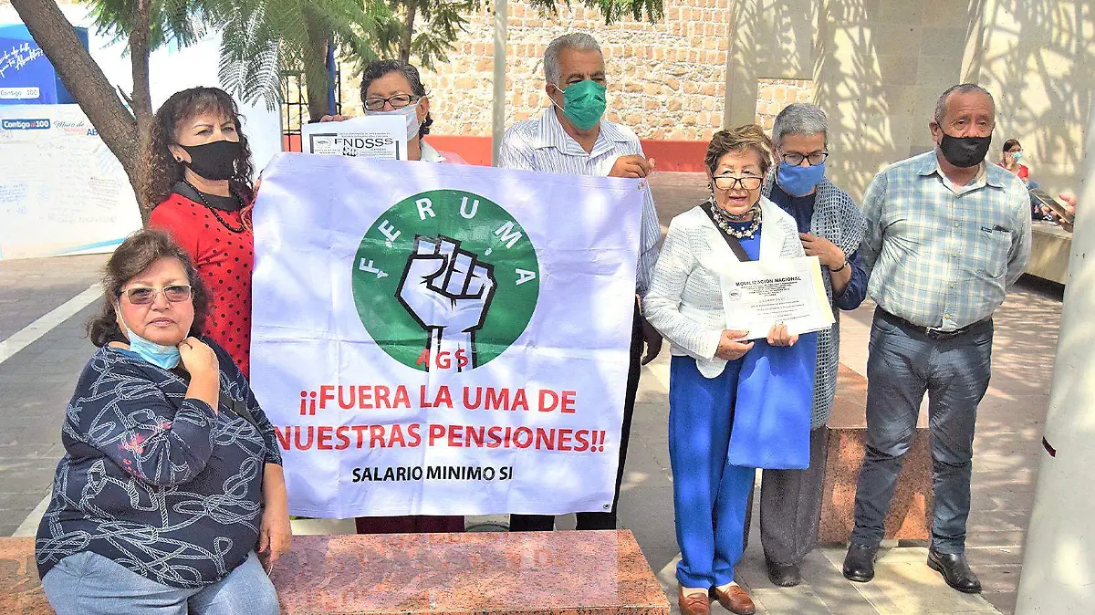 pensionados contra los UMA